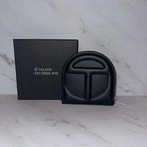 *sold*Black Telfar wallet in new condition. Comes with box.